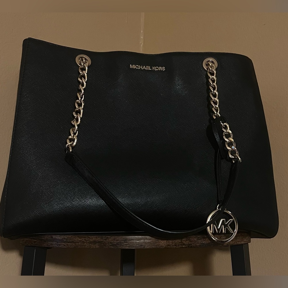 Michael Kors bag